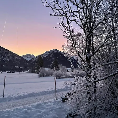 Alpenglueck Mit Schwimmbad Und Sauna -sauna Nicht Im Jul Und Aug Lägenhet Oberstdorf