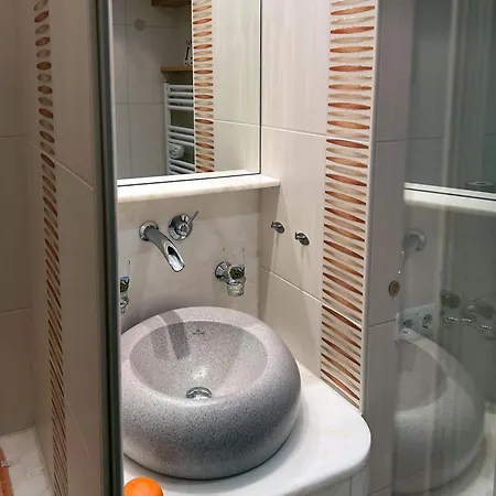 Apartment Alpenglück Mit Schwimmbad Und Sauna *