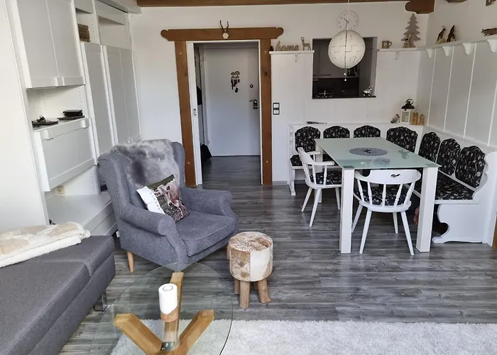 Appartement Alpenglueck Mit Schwimmbad Und Sauna Oberstdorf
